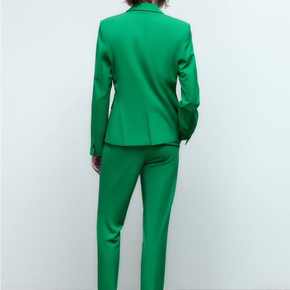 Zara Set - Green Blazer & Ankle Pants - Picture 10 of 17